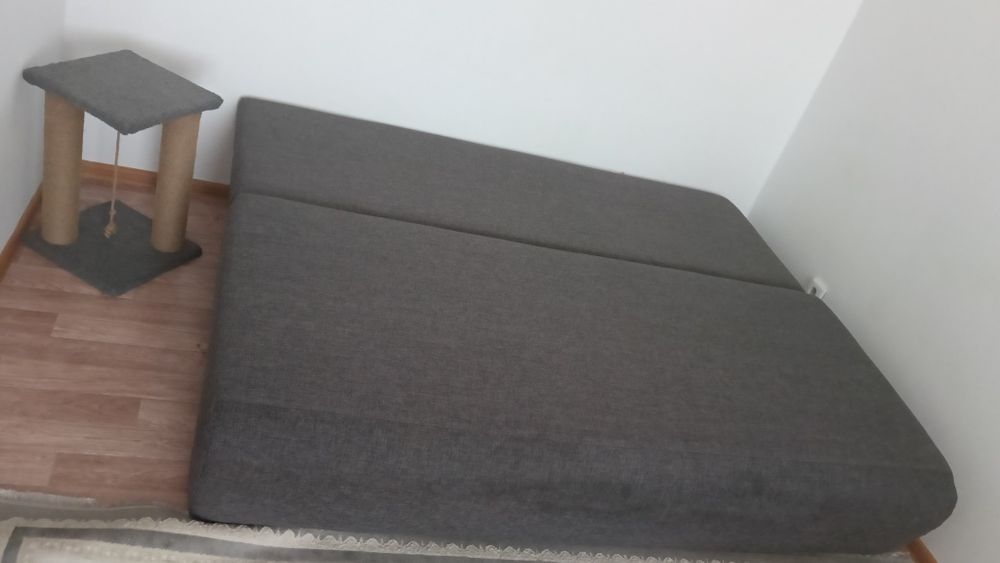 Продается диван тахта