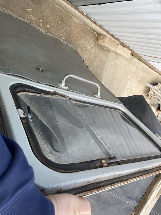 Двери Уаз таблетка