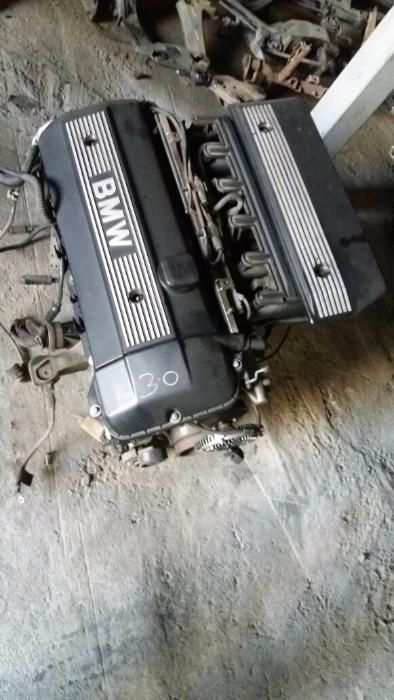 Двигатель по запчастям