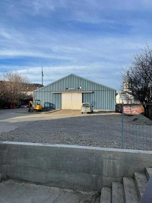Spatiu comercial