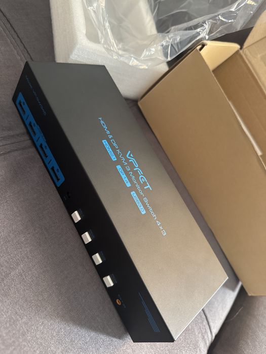 VPFET VP-SW345 KVM Switch 4x3 | HDMI 2.1 + DisplayPort 1.4 | Чисто нов