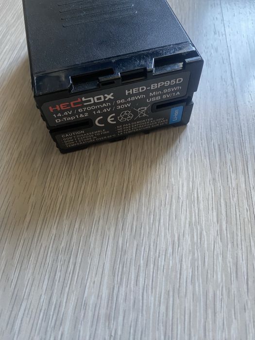 HecBox батерия за кино камери