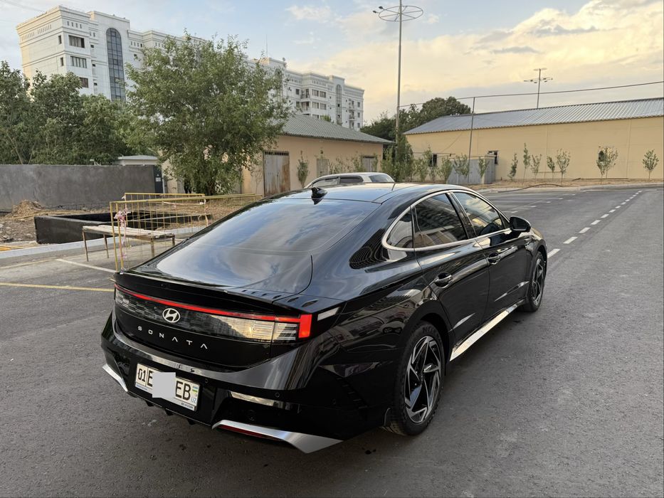 Hyundai sonata 2025