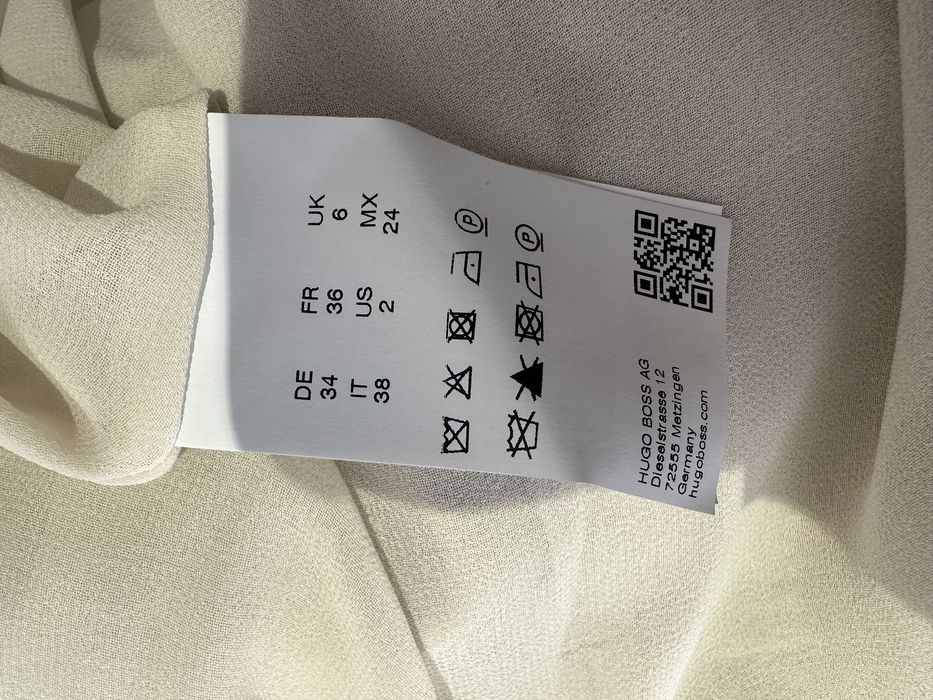 Продам платье BOSS