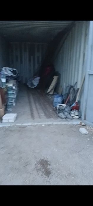 Контейнер продаются