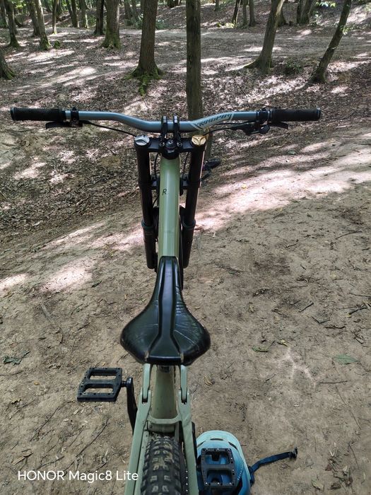 vand sau schimb downhill cube 215 race