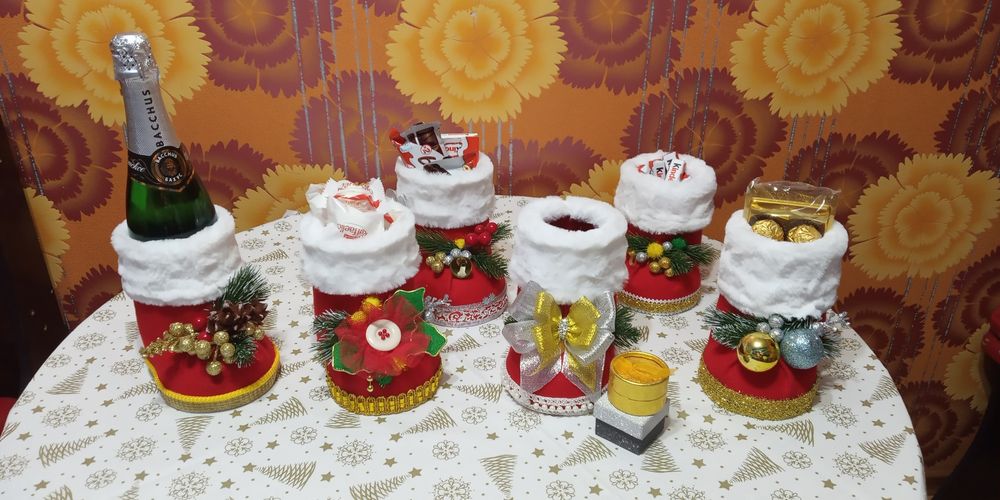 Сапожок для подарка и шампанского