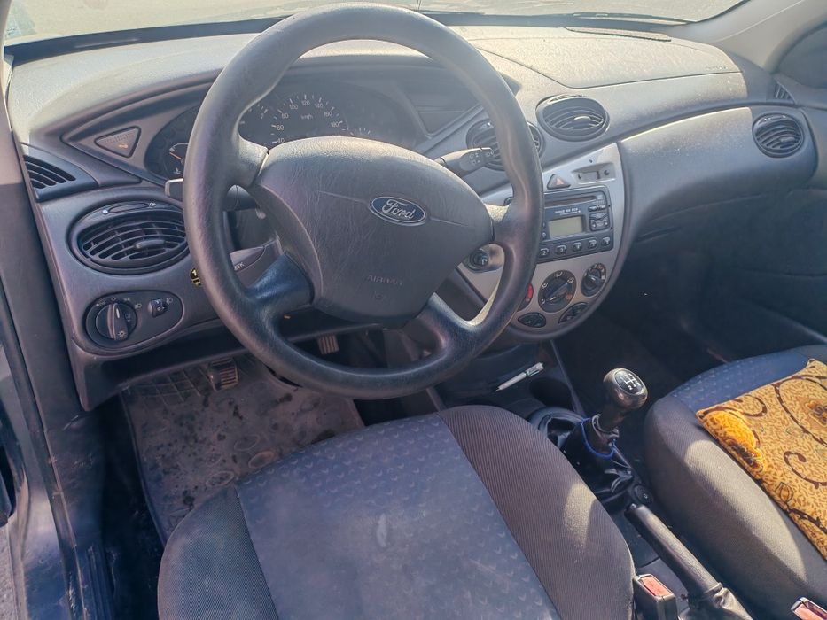 FORD Focus 2004 — imagine 5