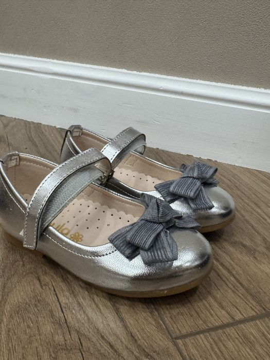 Детская девьчая обувь