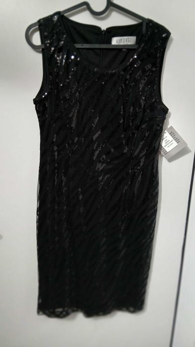 Елегантна черна рокля с пайети – KASPER
