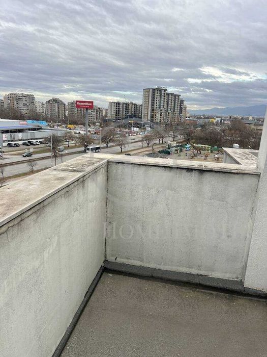 Продава се Тристаен апартамент в Пловдив, Съдийски - 197 кв.м за 676 €/кв.м - Снимка #8