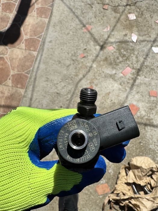 Vand injectoare Audi Vw Seat Skoda 04L130277AE