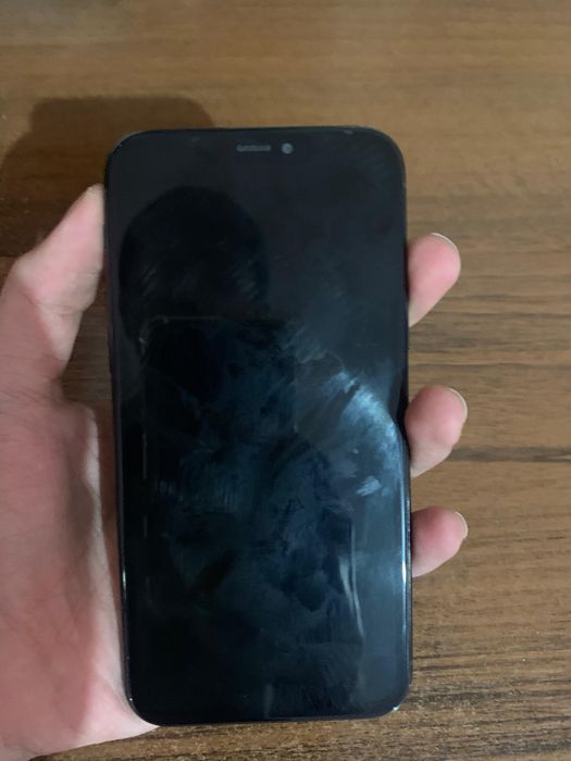 Айфон 11 про.