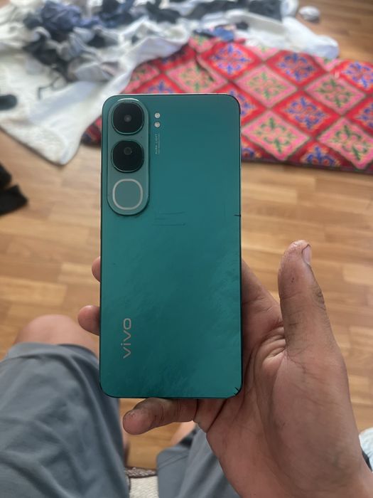 Продам vivo 40 lite