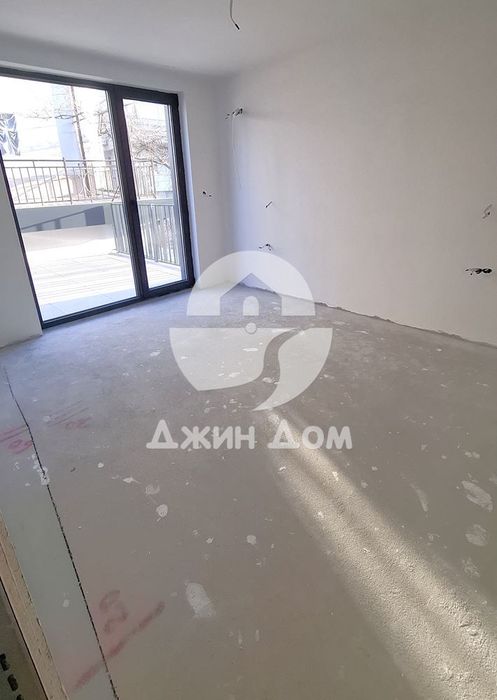 Продава се Двустаен апартамент в Несебър - 112 кв.м за 2054 €/кв.м - Снимка #2