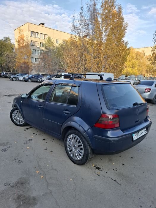 Volkswagen Golf 4