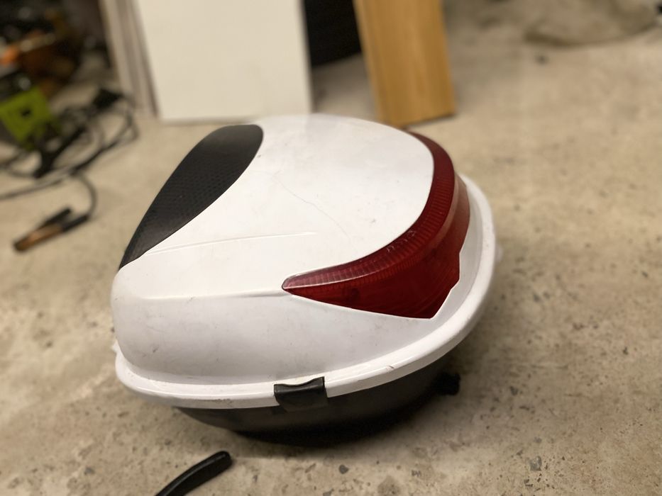 Багаж на мопед продаюю срочно