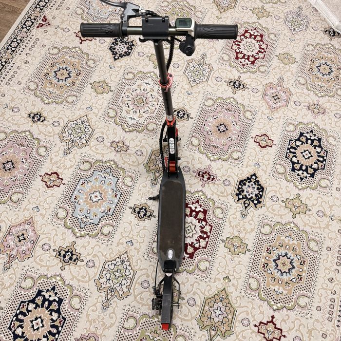 Продам Электросамокат