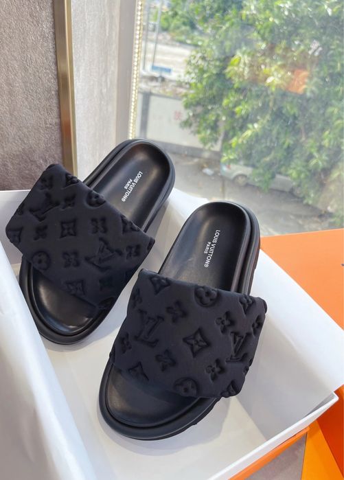 Papuci Louis Vuitton dama