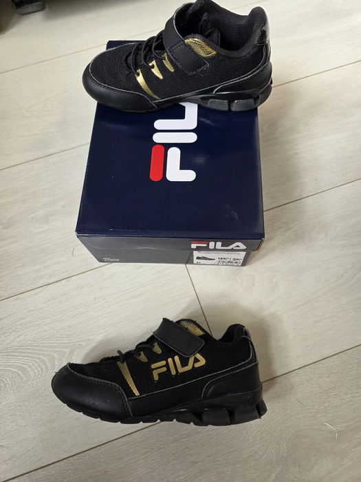 Adidasi FILA baieti