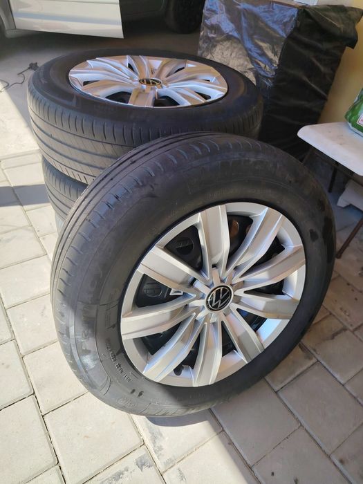 Vand Set roti de vara Vw Turan R17!