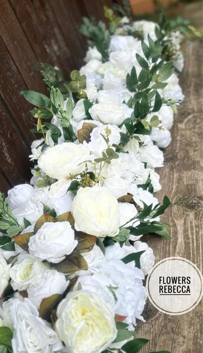 DE VÂNZARE – Aranjamente elegante pentru nuntă