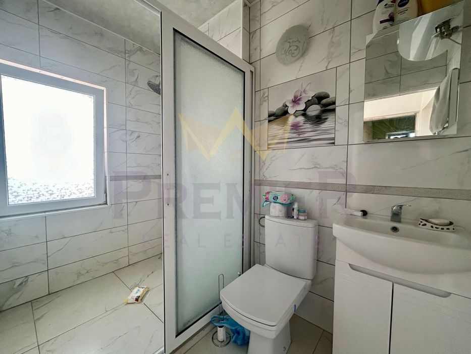 Продава се Къща в с. Топола, Област Добрич - 145 кв.м за 1138 €/кв.м - Снимка #9