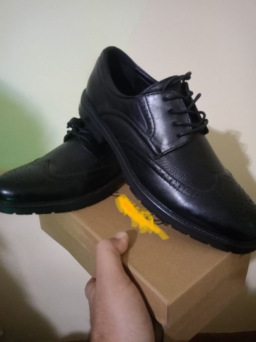 Tufli sotiladi yangi 45 razmer