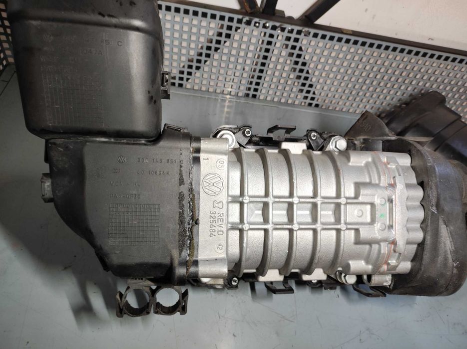 Compresor volkswagen vw 1.4 TSI cod 03c145601b