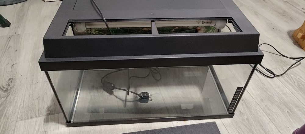 Vând mai multe produse de acvaristica