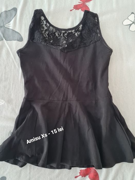 Haine dama, preț negociabil