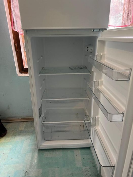 Холодильник новый
