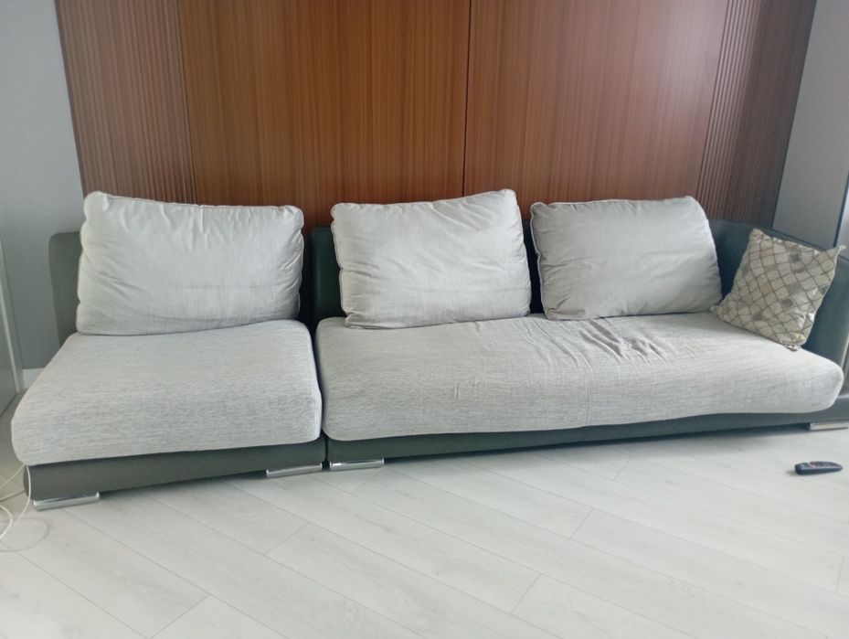 Продам мягкий диван с креслом