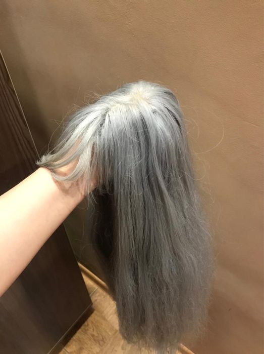 Продам парик пепельного цвета