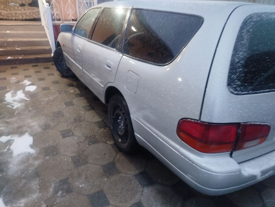 Продам камри 10 универсал