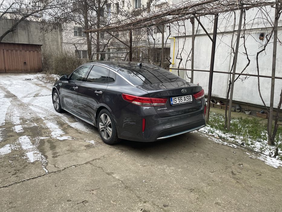 Kia Optima Plug-In Hibryd