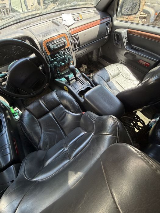 Jeep Grand Cherokee WJ 4.0 На части