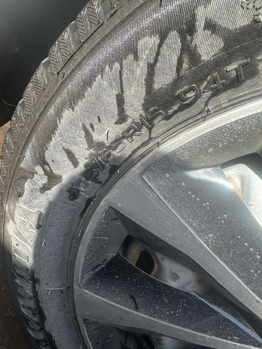 Продам шины Haida на 15 липучка