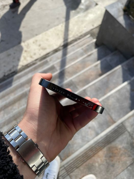 Vând iPhone 13 Pro Max 256 gb