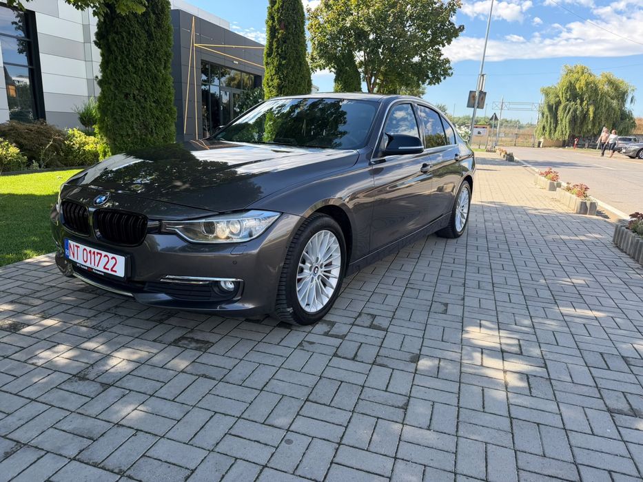 BMW  seria 3 , 2012