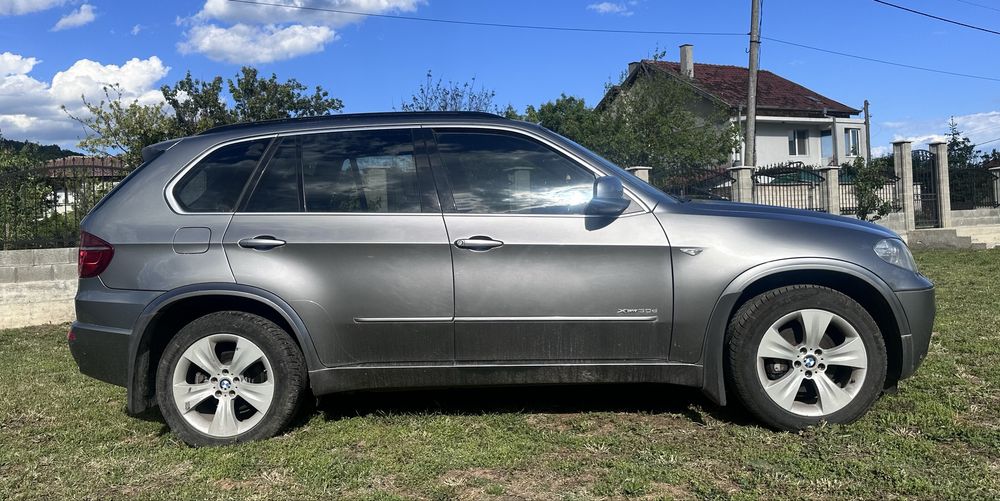 Бмв е70 3.0д 245к н57д30А М пакет на части!