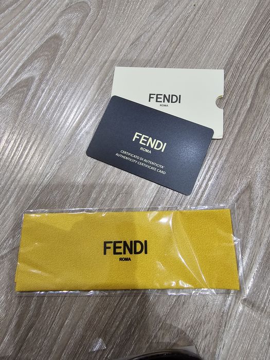 Продаётся Fendi Grey Gradient Oval женские очки + бонус!