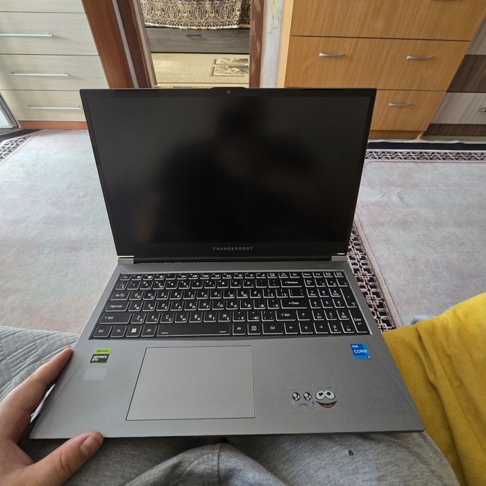 Продам ноутбук игровой