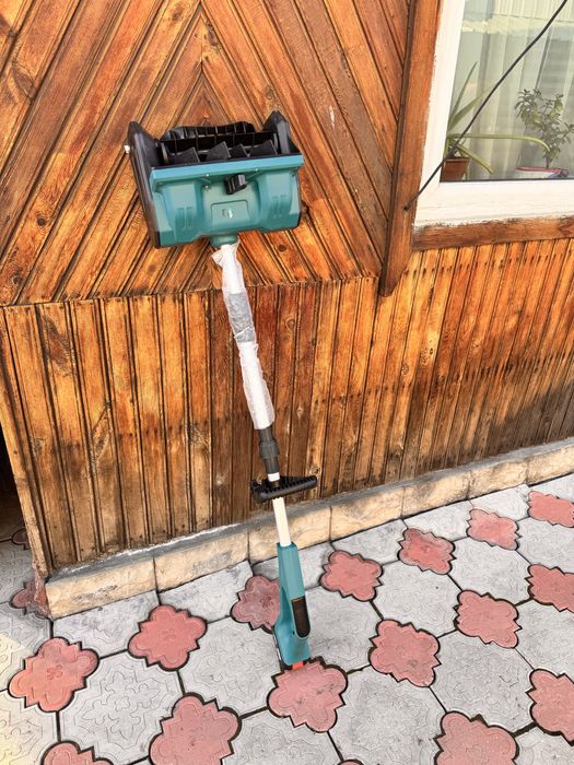 Снегоуборочная лопата