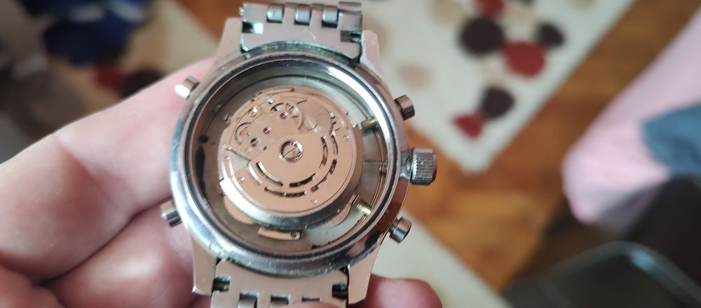 Ceas breitlling.