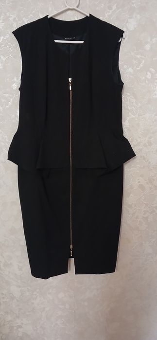 Продам платье и сарафан