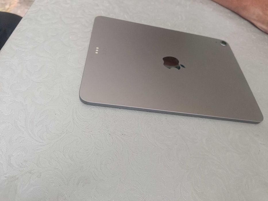 iPad Air 11-inch (M3)