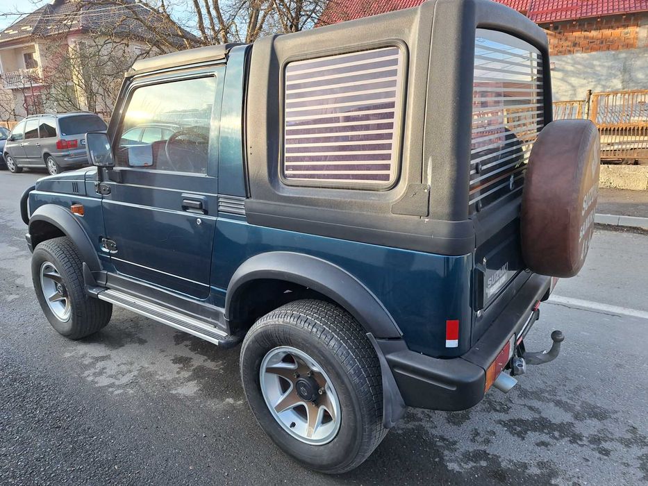 Suzuki Samurai cabrio fabricat in Japonia