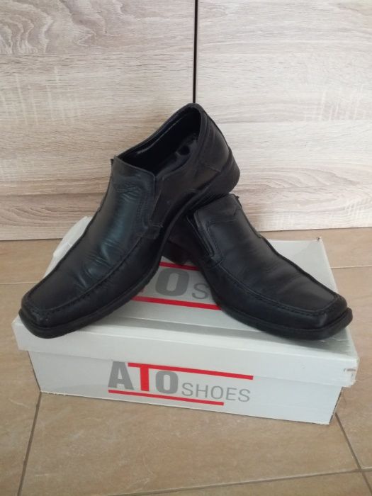 Кожени обувки