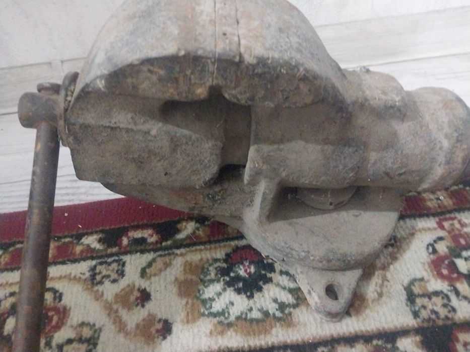 Тиска  советский